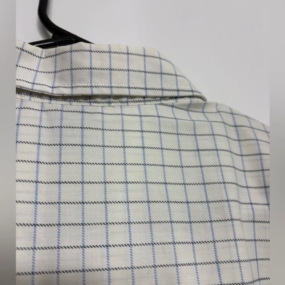 Casual White and Blue Grid Men's Shirt - Picture 6 of 7